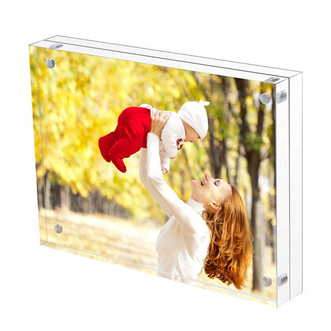 A foto acrílica magnética clara do perspex do quadro do cartaz molda o bloco acrílico